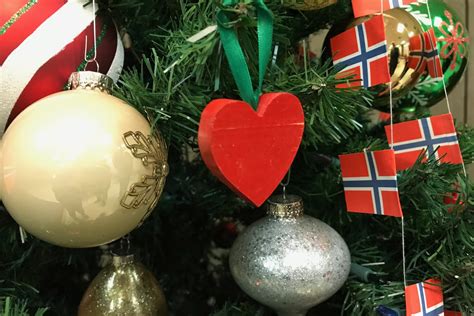 god jul traduzione|God Jul: Scandinavian Christmas traditions stand the .